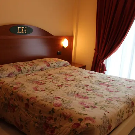 Demy Hotel Aulla Zimmer foto